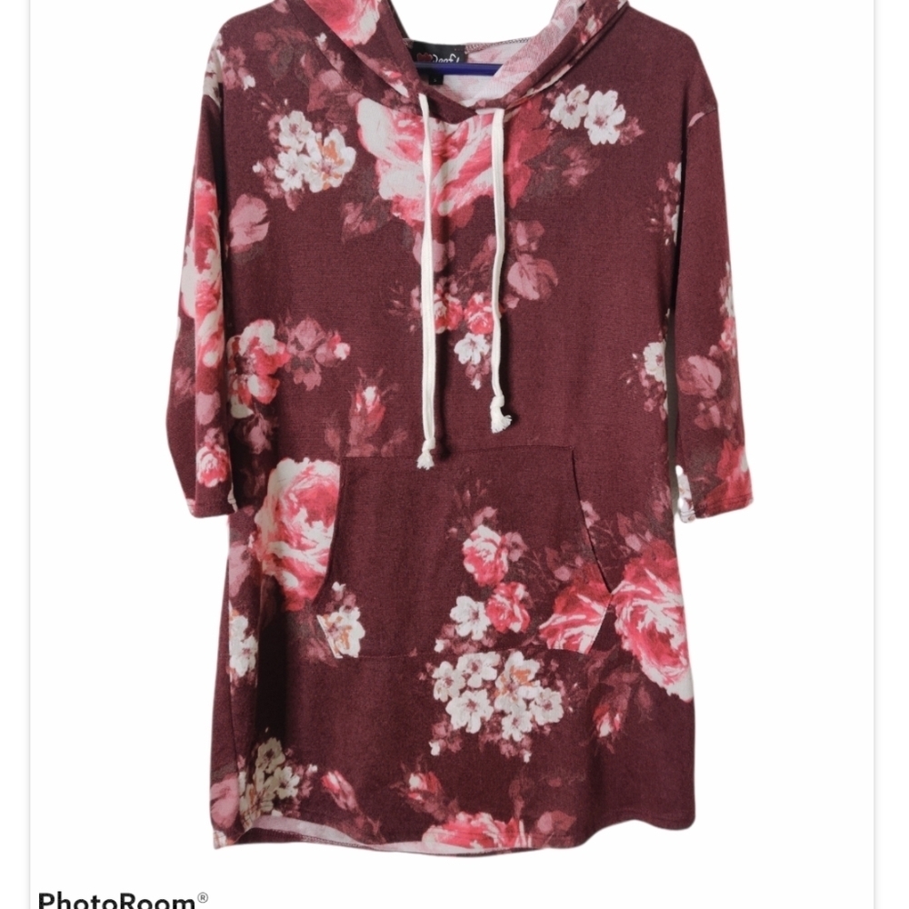 Poof floral top with hood